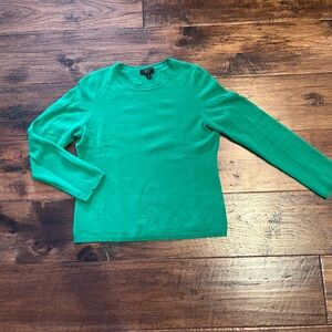 CASHMERE CHARTER CLUB LUXURY EMERALD GREEN SWEATER. MEDIUM.